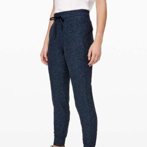 Lululemon Ready to Rulu Jogger